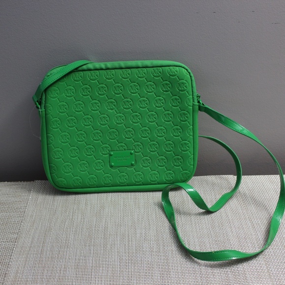 Michael Kors Neoprene Ipad Case - Picture 3 of 5
